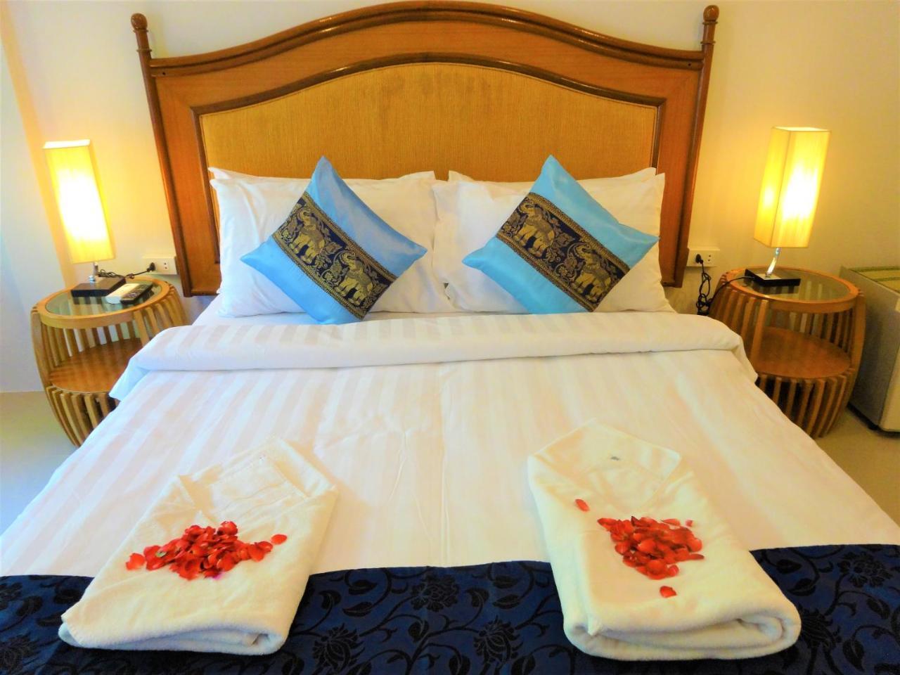 Bangrak Pier Samui Resort Eksteriør billede